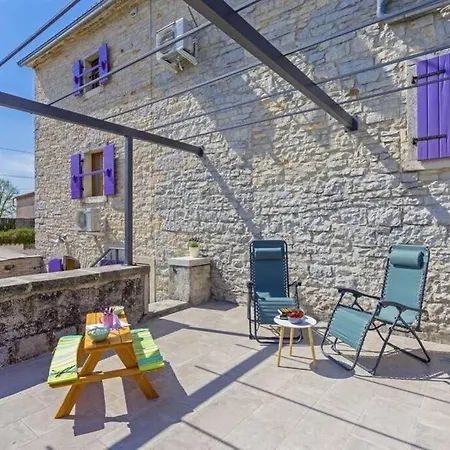 House Kristina **** Burići